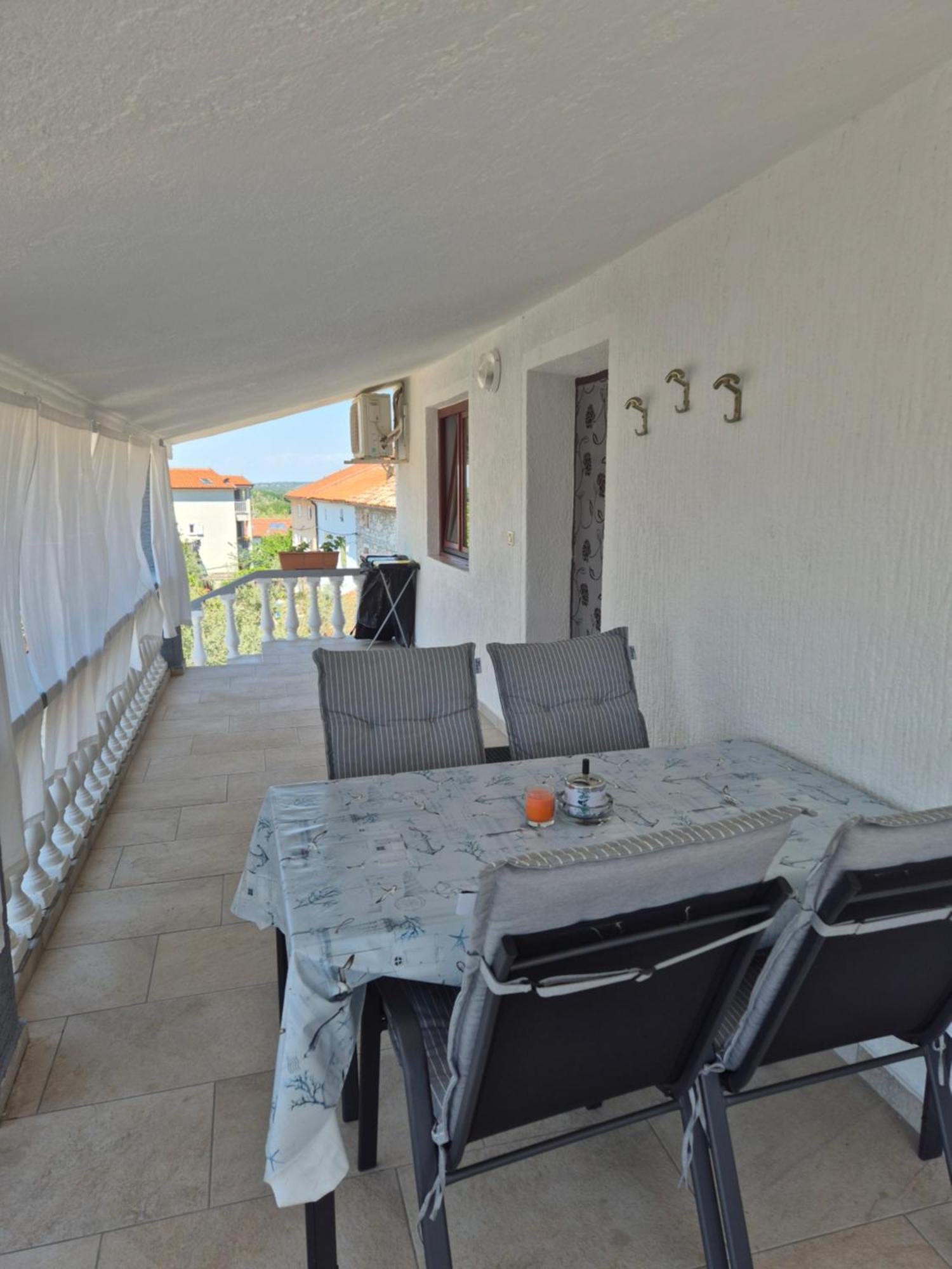 Nena Apartman *