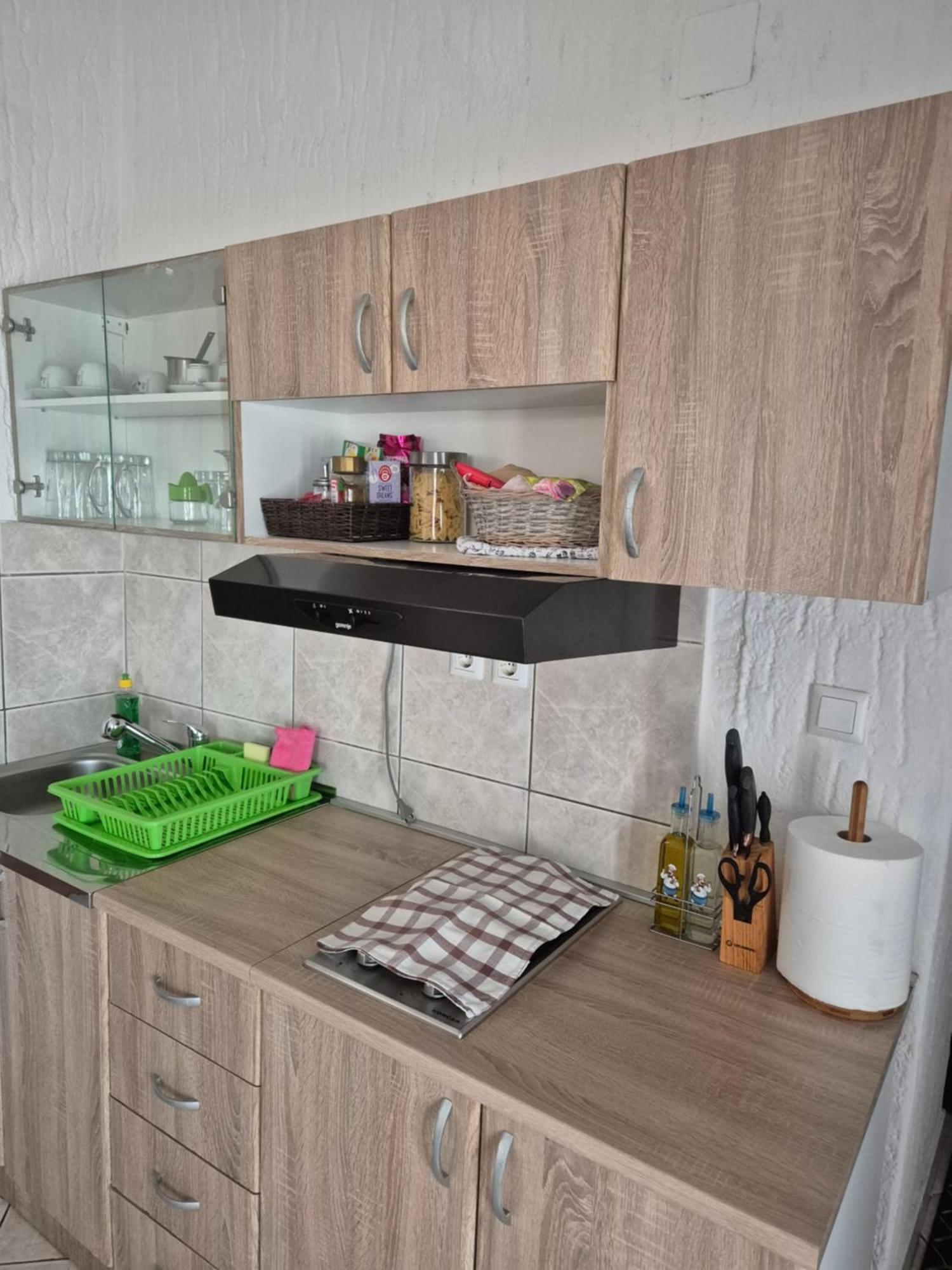 Nena Apartman